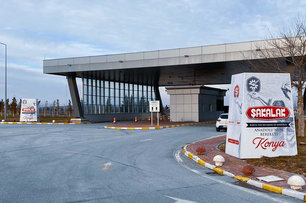 Faceboard Kule Reklam Alanları